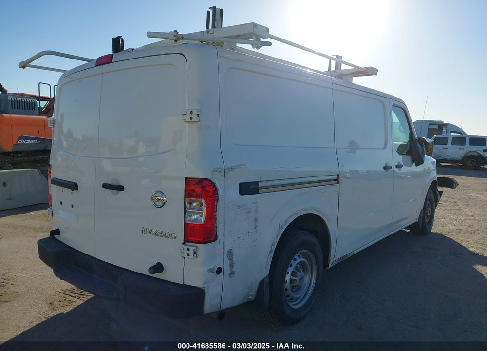 2018 NISSAN NV CARGO NV2500 HD VIN: 1N6BF0KY3JN804319