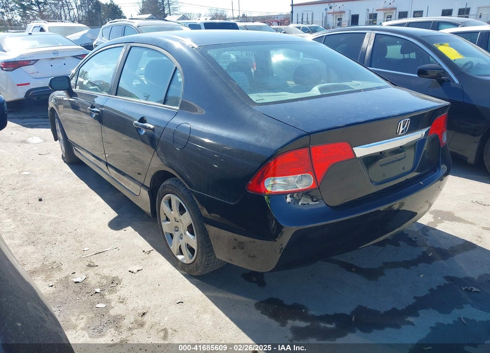 2010 HONDA CIVIC LX VIN: 2HGFA1F5XAH578881