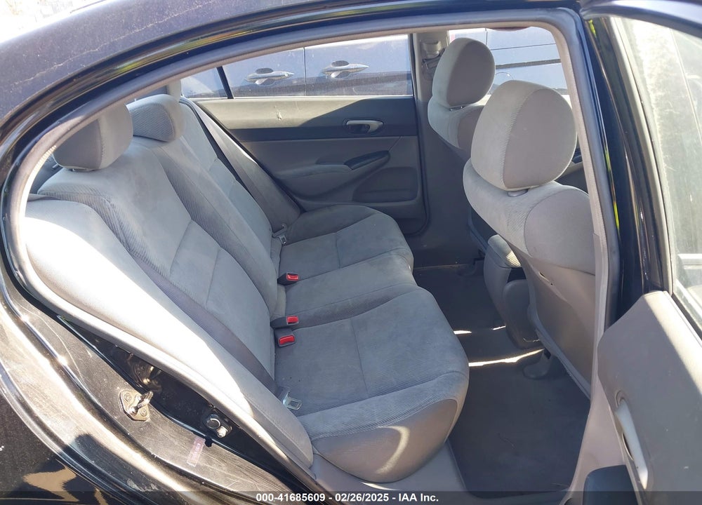 2010 HONDA CIVIC LX VIN: 2HGFA1F5XAH578881
