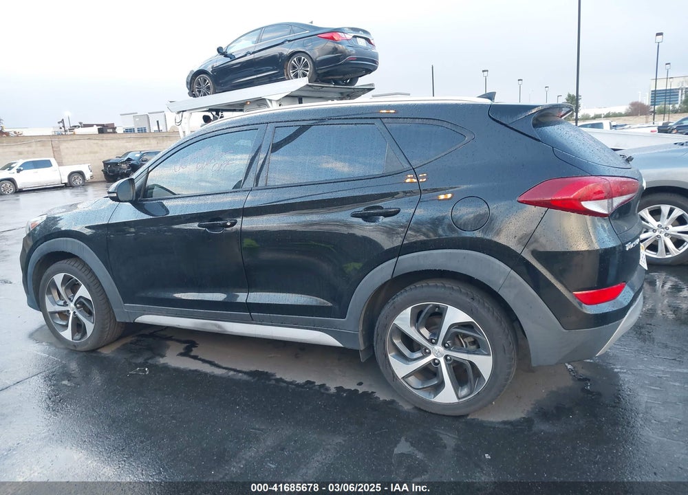 2018 HYUNDAI TUCSON VIN: KM8J33AL4JU753431