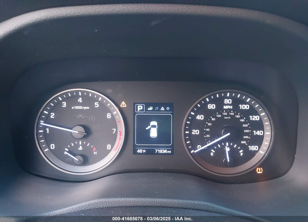 2018 HYUNDAI TUCSON VIN: KM8J33AL4JU753431