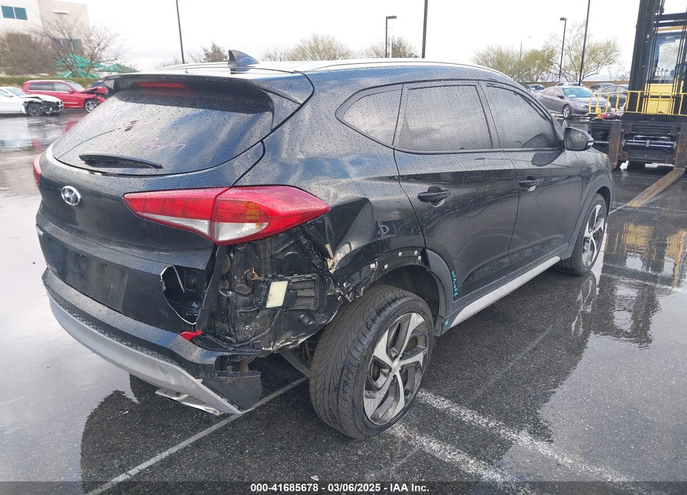 2018 HYUNDAI TUCSON VIN: KM8J33AL4JU753431