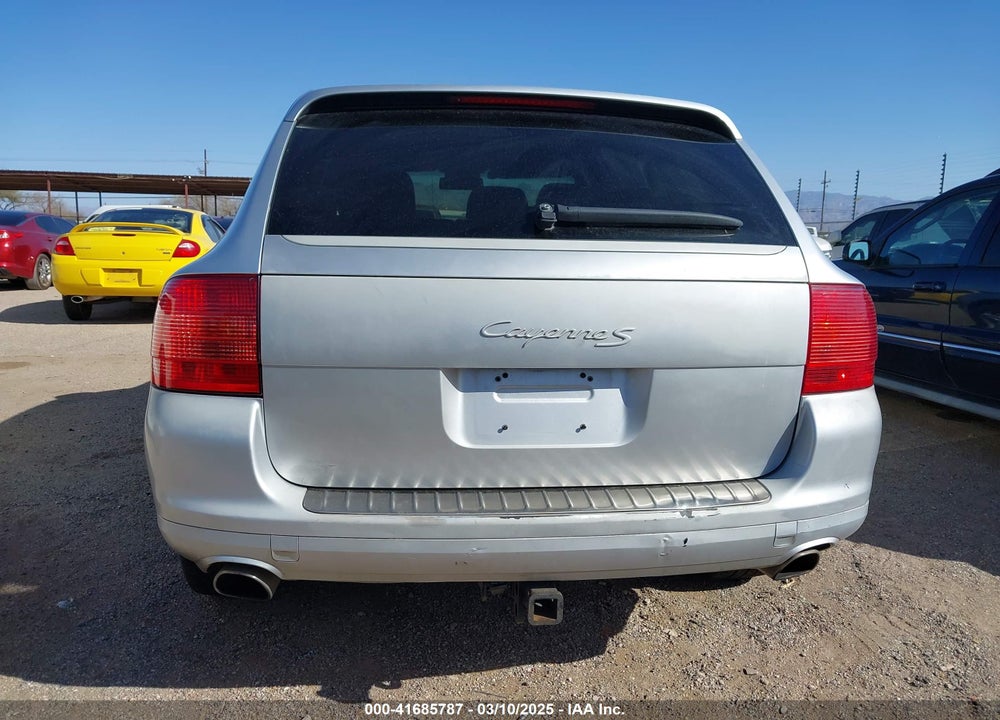 2005 PORSCHE CAYENNE VIN: WP1AB29P75LA62851