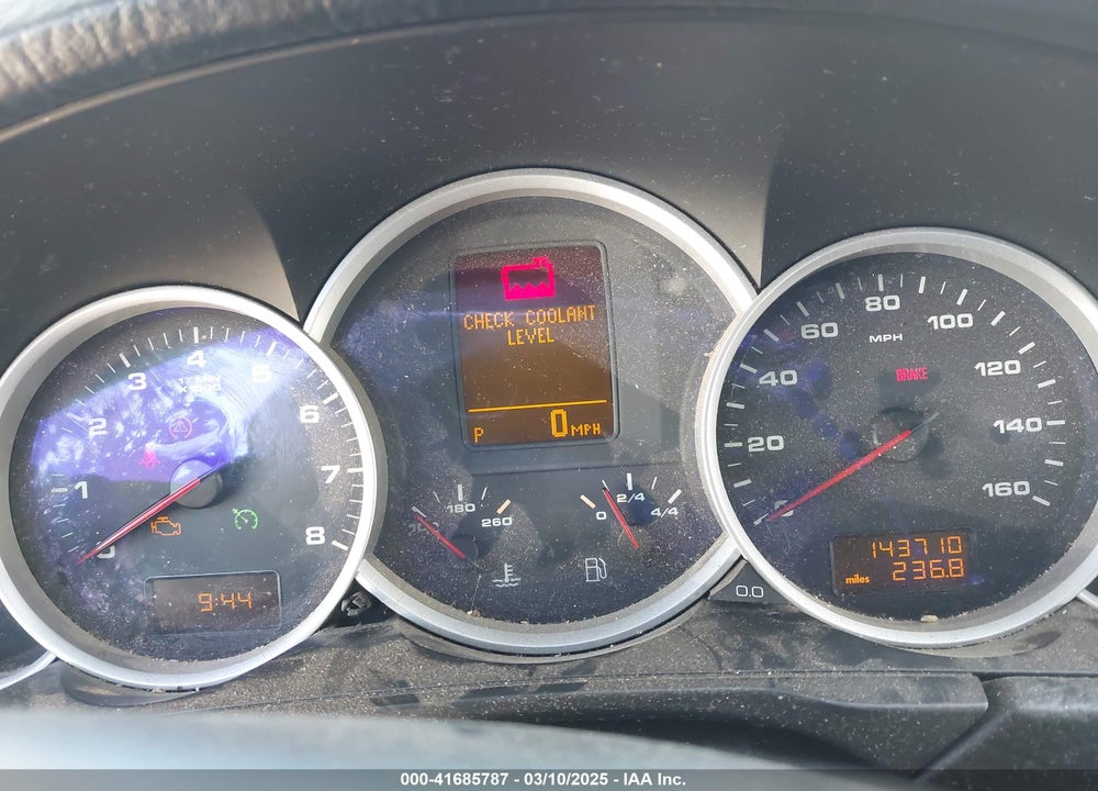 2005 PORSCHE CAYENNE VIN: WP1AB29P75LA62851