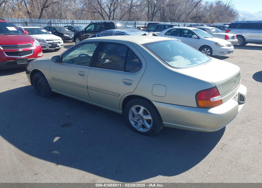 1999 NISSAN ALTIMA VIN: 1N4DL01D2XC110847