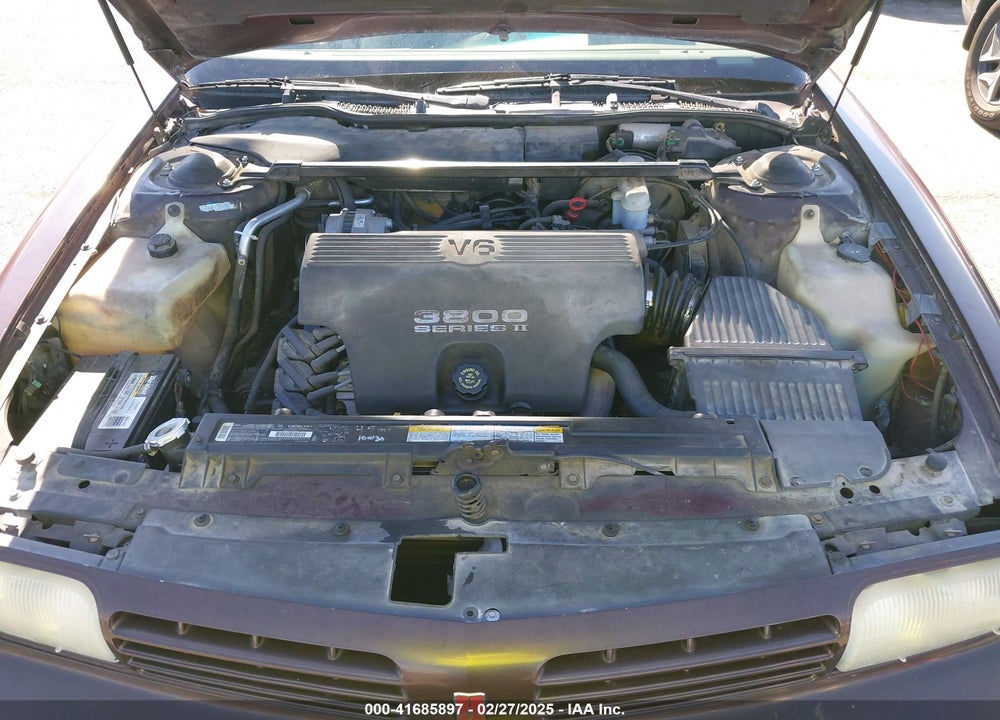 1995 OLDSMOBILE 88 ROYALE VIN: 1G3HN52K8S4808348
