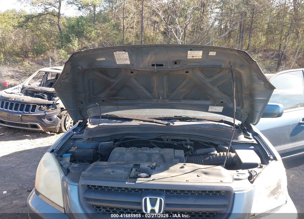2005 HONDA PILOT EX-L VIN: 2HKYF18775H564103