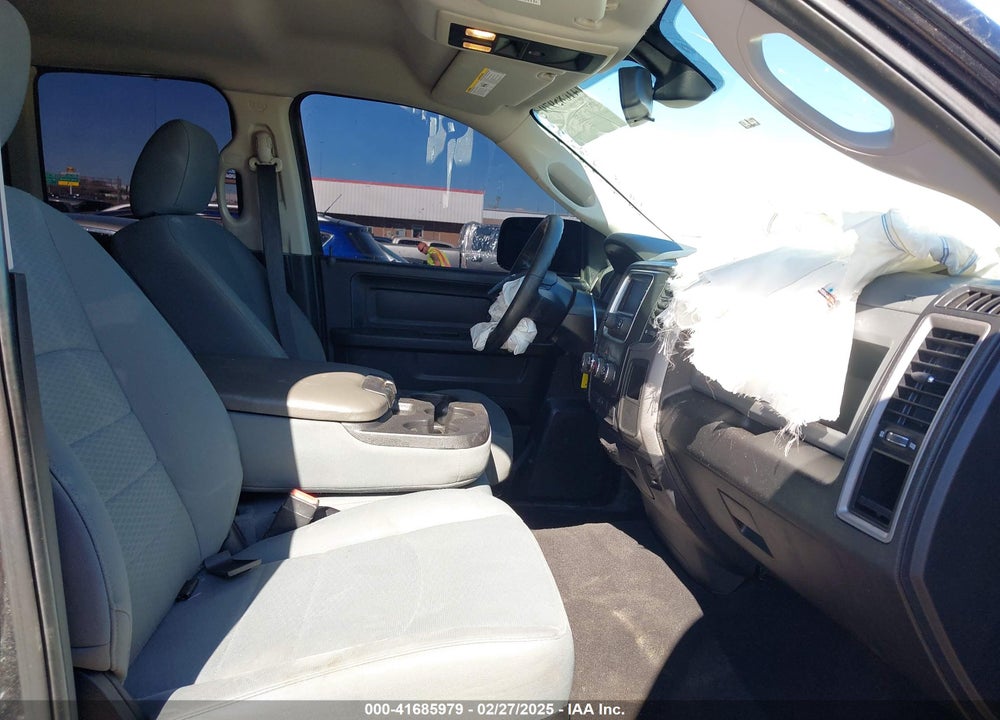 2016 RAM 1500 VIN: 1C6RR6FT5GS405276