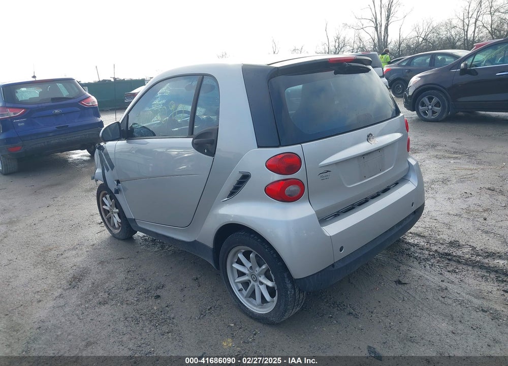 2008 SMART FORTWO PASSION/PURE VIN: WMEEJ31XX8K165572