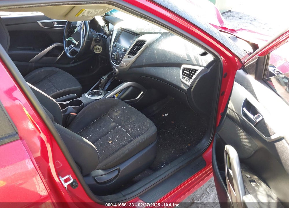 2017 HYUNDAI VELOSTER VIN: KMHTC6AD9HU317655