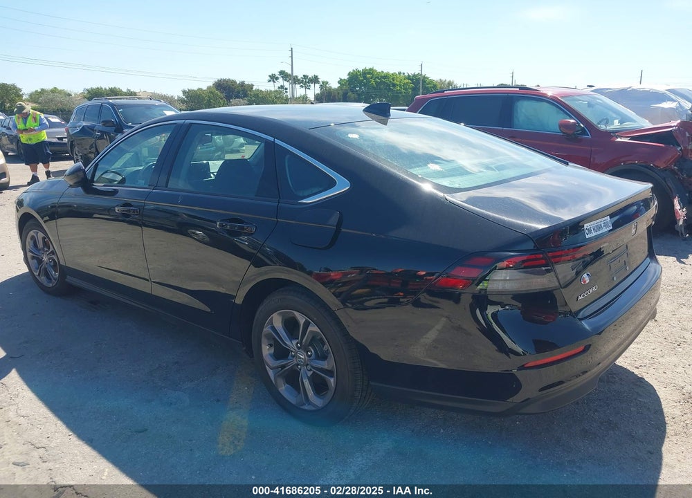 2024 HONDA ACCORD EX VIN: 1HGCY1F39RA084924