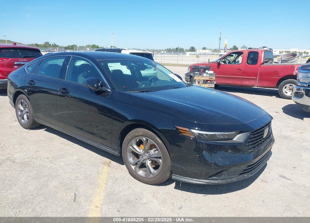 2024 HONDA ACCORD EX VIN: 1HGCY1F39RA084924