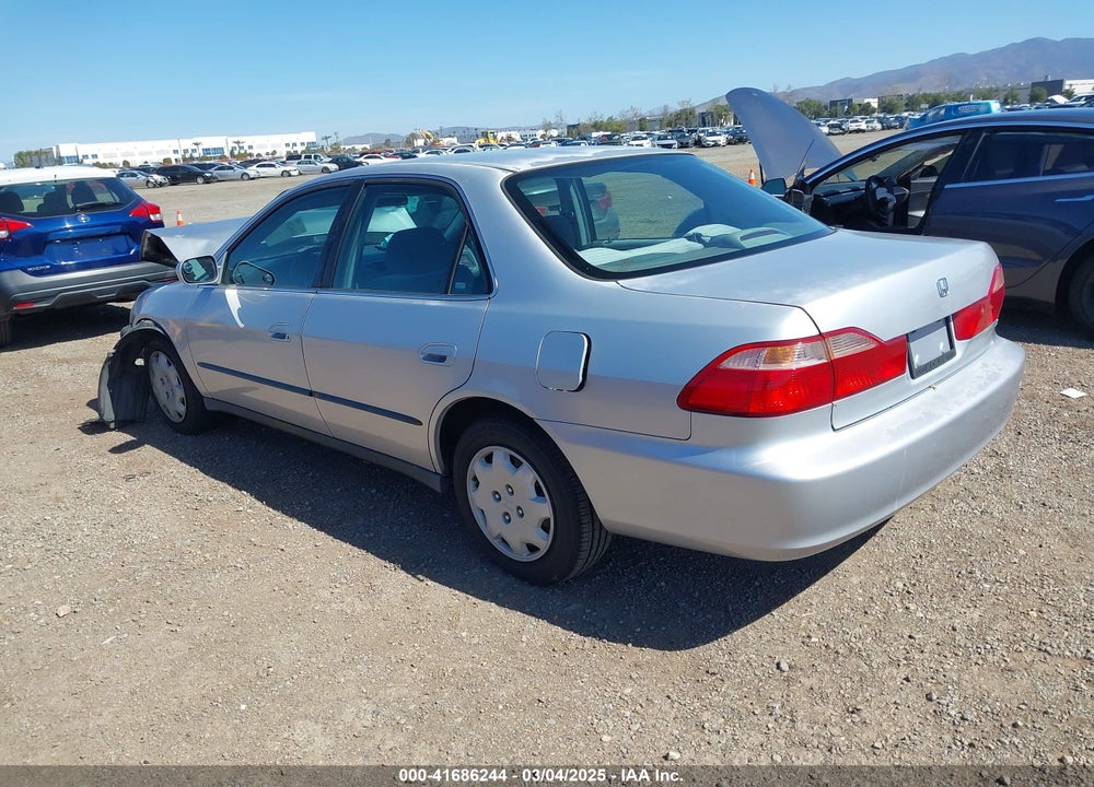 1998 HONDA ACCORD VIN: 1HGCG5640WA079559