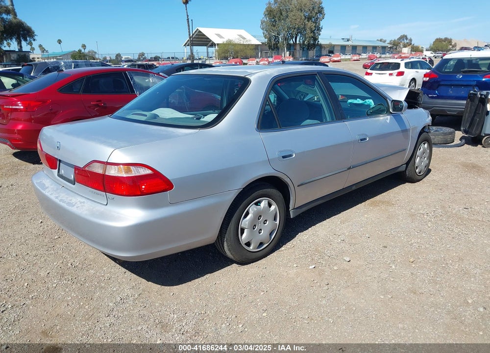 1998 HONDA ACCORD VIN: 1HGCG5640WA079559