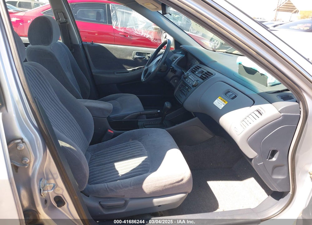 1998 HONDA ACCORD VIN: 1HGCG5640WA079559