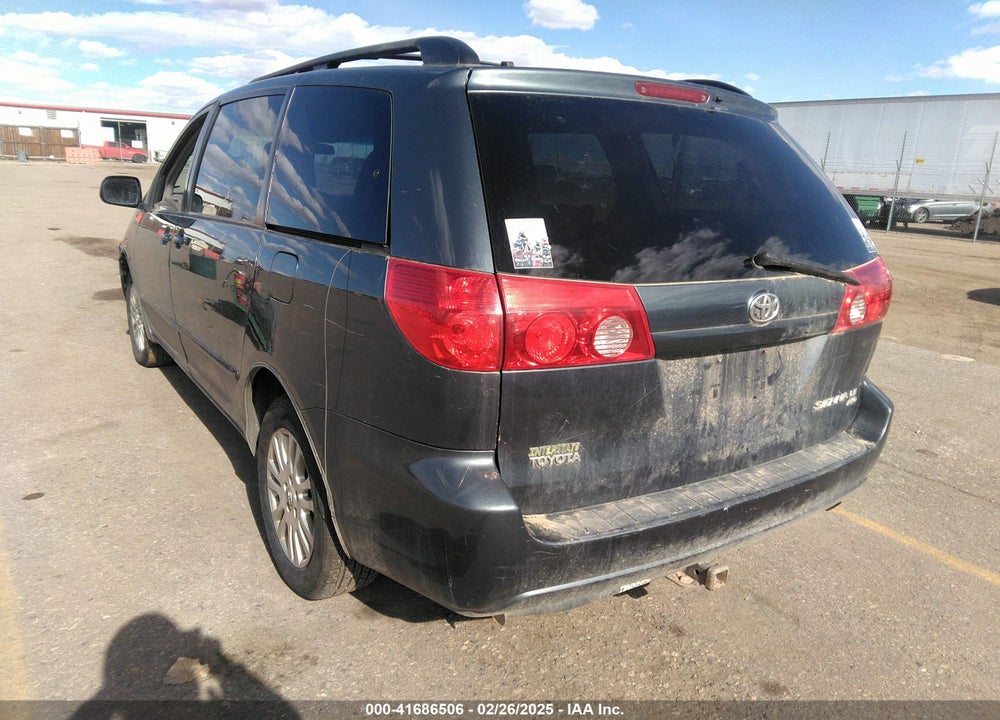 2010 TOYOTA SIENNA LE VIN: 5TDJK4CC9AS031970