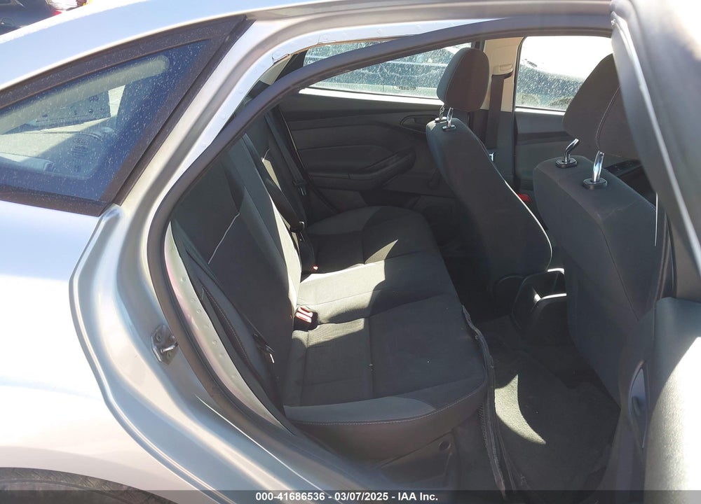 2012 FORD FOCUS VIN: 1FAHP3E21CL227295