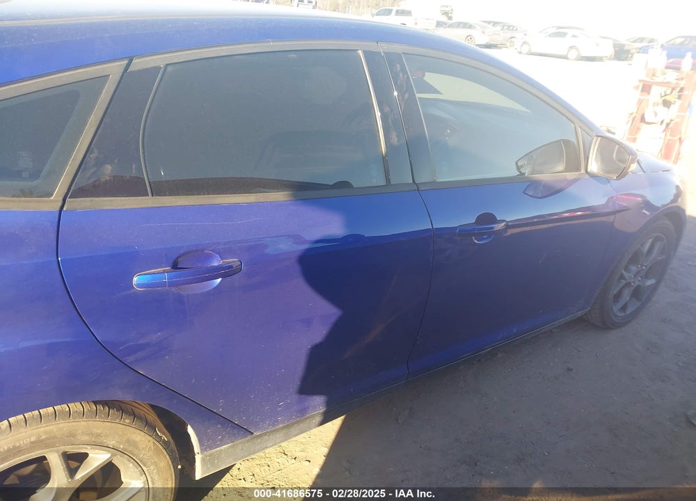 2014 FORD FOCUS SE VIN: 1FADP3K24EL403004