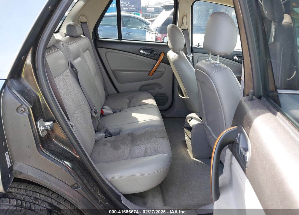 2007 SATURN VUE VIN: 5GZCZ534X7S870415