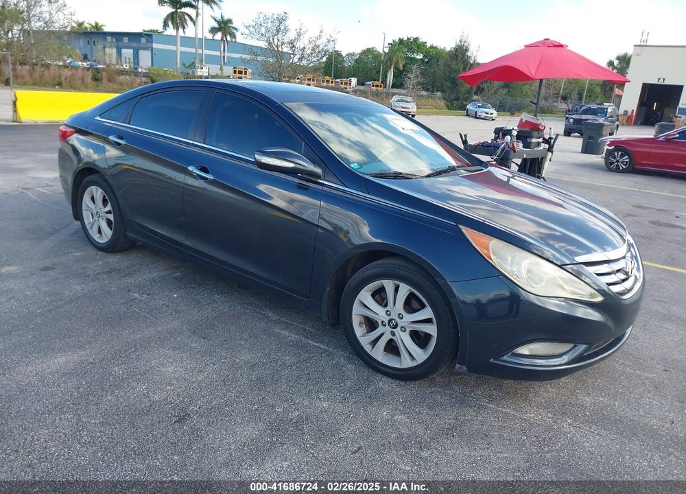 2011 HYUNDAI SONATA LIMITED VIN: 5NPEC4AC3BH121284
