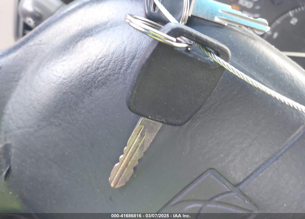 1997 SATURN SL SL2 VIN: 1G8ZK5275VZ254745