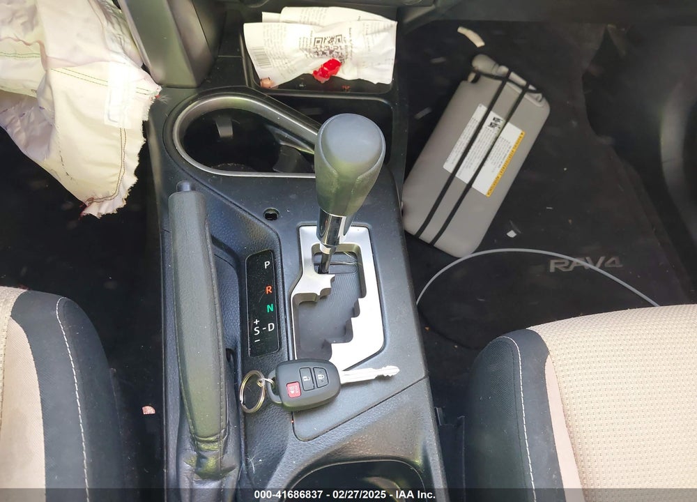 2017 TOYOTA RAV4 VIN: JTMWFREV1HJ717966