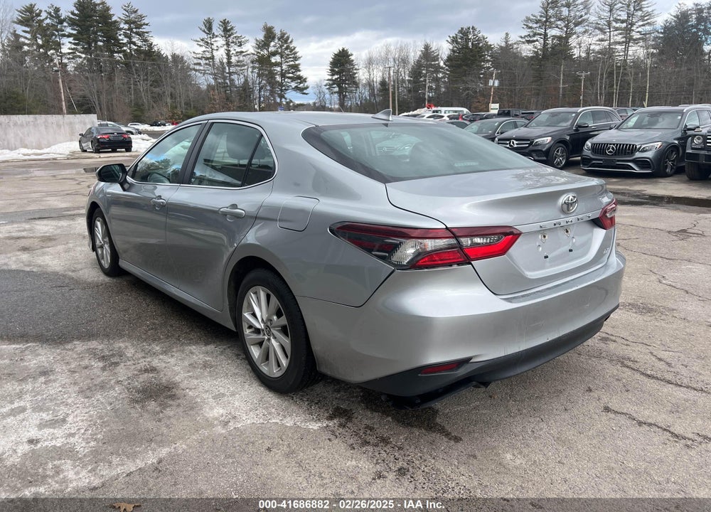 2021 TOYOTA CAMRY VIN: 4T1C11AK1MU614730