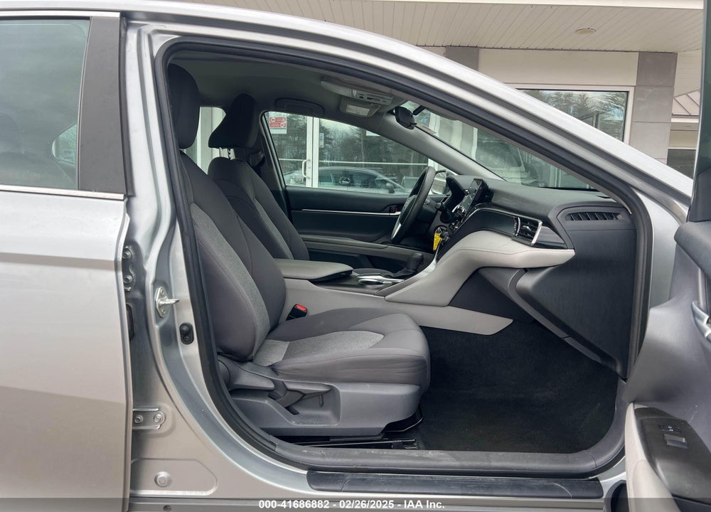2021 TOYOTA CAMRY VIN: 4T1C11AK1MU614730