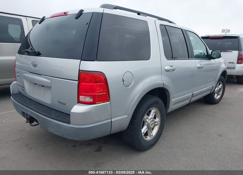 2002 FORD EXPLORER XLT VIN: 1FMDU73E62UB47937