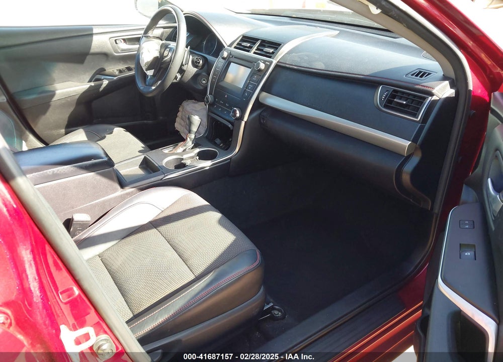 2017 TOYOTA CAMRY SE VIN: 4T1BF1FK4HU760700