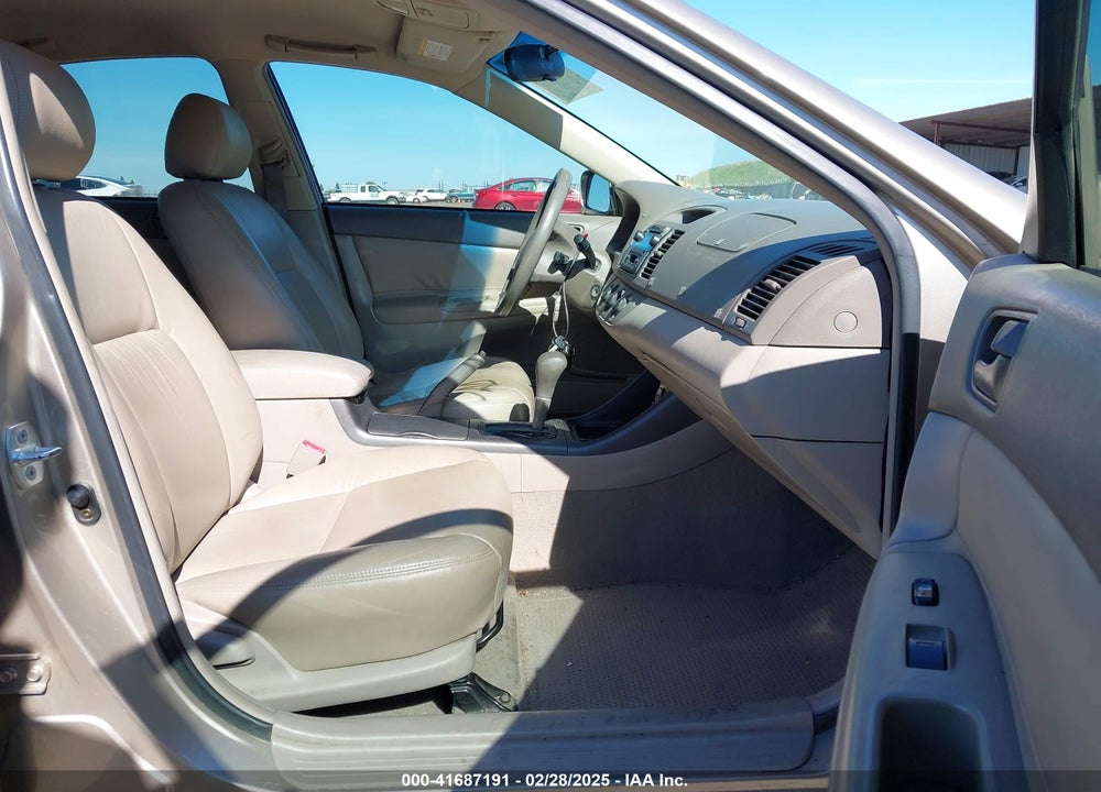 2002 TOYOTA CAMRY LE VIN: 4T1BE32K12U595670
