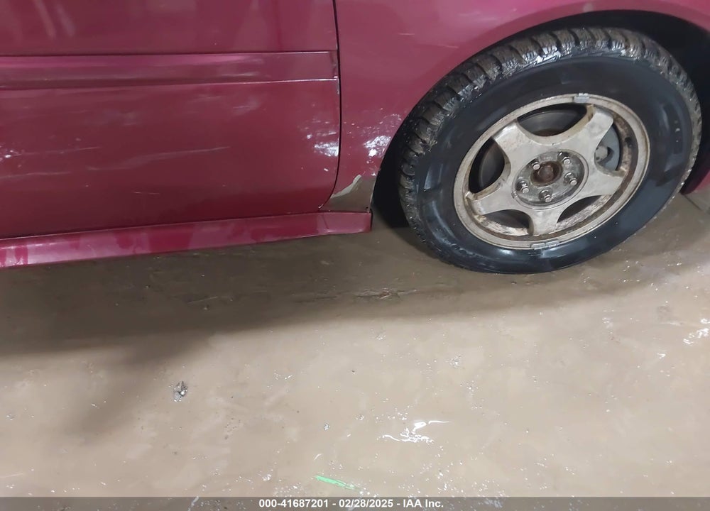 2005 PONTIAC GRAND PRIX VIN: 2G2WP522051324034