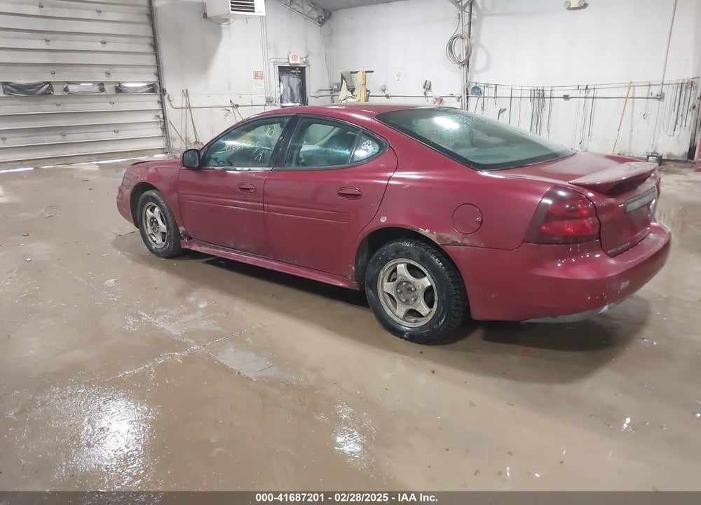 2005 PONTIAC GRAND PRIX VIN: 2G2WP522051324034
