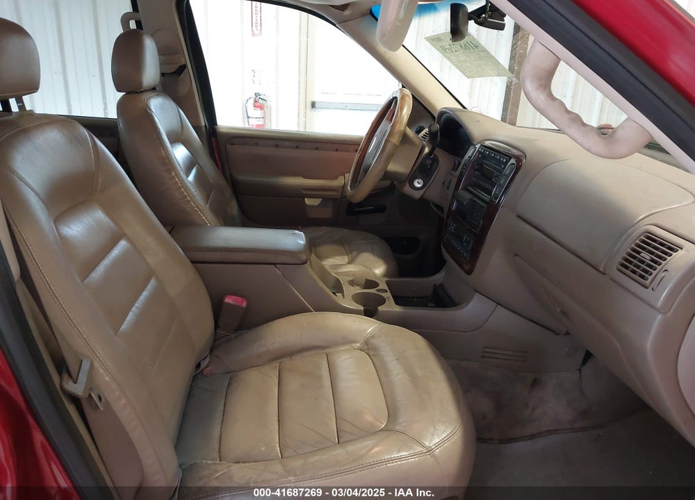 2005 FORD EXPLORER VIN: 1FMDU75W75UA41152