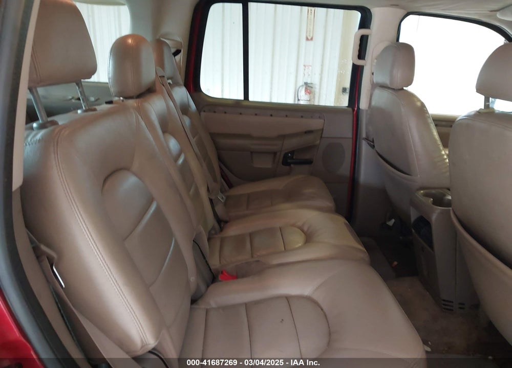 2005 FORD EXPLORER VIN: 1FMDU75W75UA41152