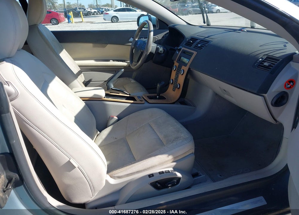 2008 VOLVO C70 T5 VIN: YV1MC67268J048654