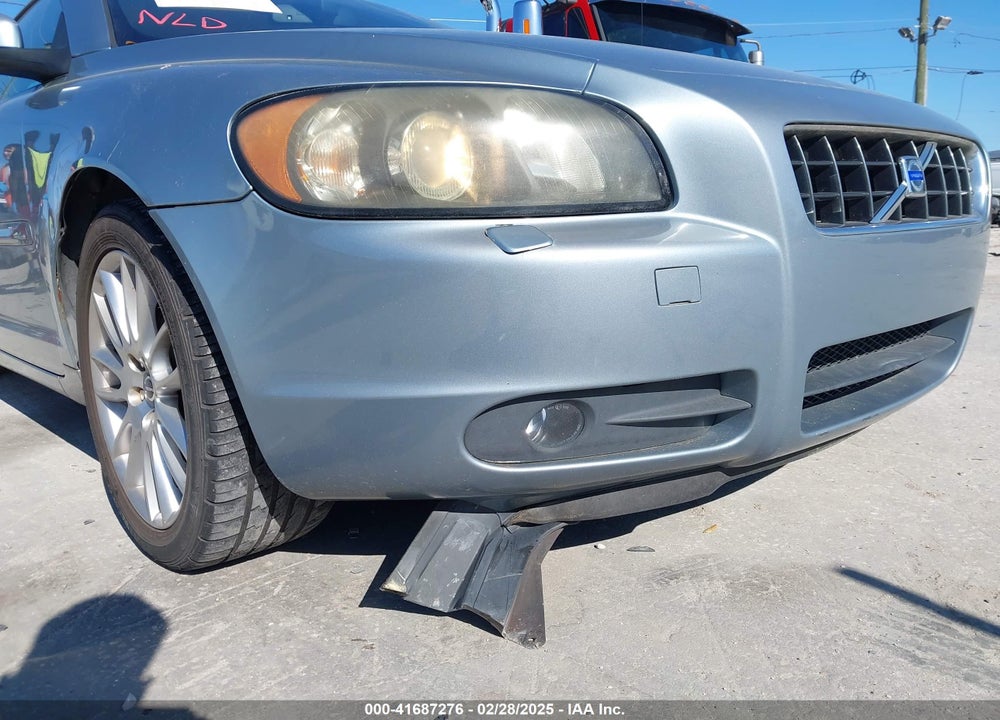 2008 VOLVO C70 T5 VIN: YV1MC67268J048654