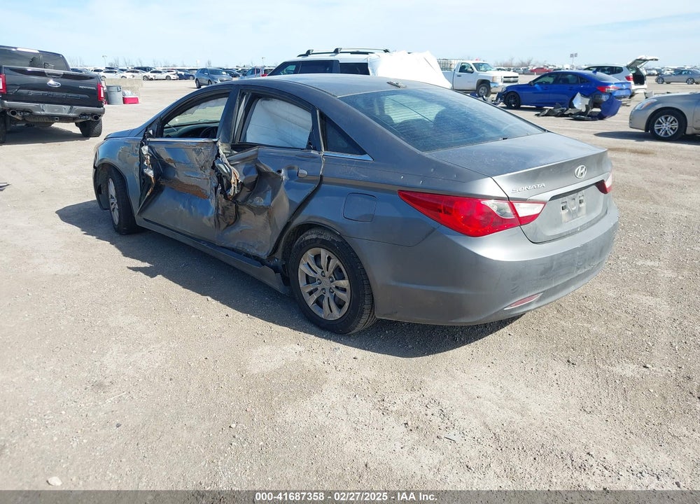 2013 HYUNDAI SONATA VIN: 5NPEB4AC8DH593860