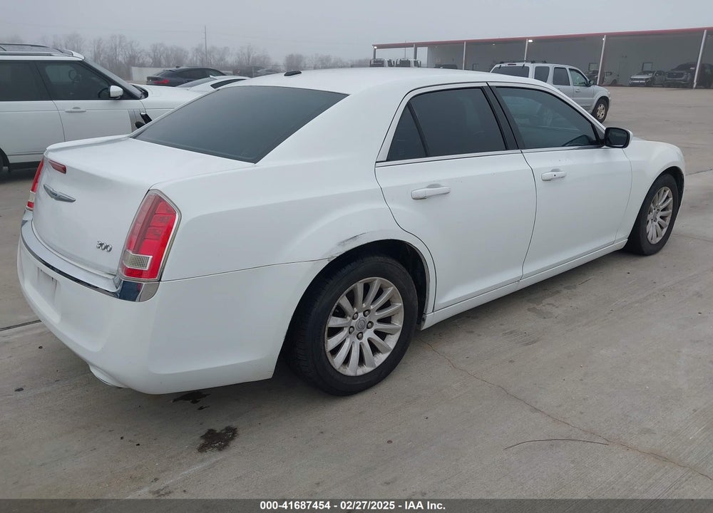 2012 CHRYSLER 300 VIN: 2C3CCAAG4CH311778