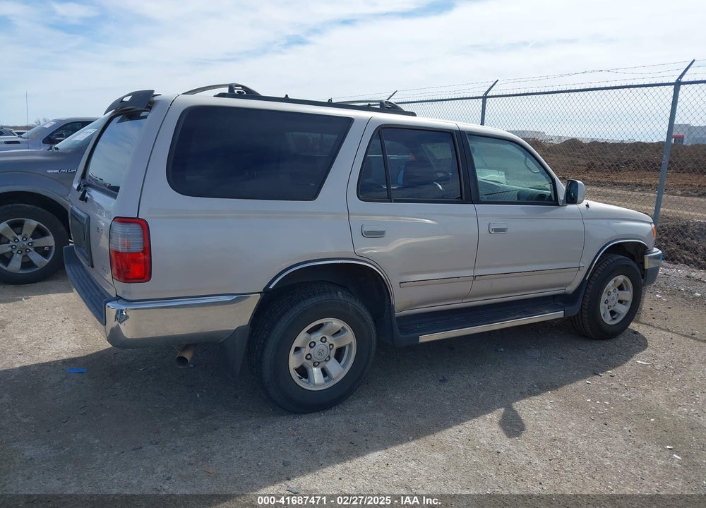 1999 TOYOTA 4RUNNER VIN: JT3GN86R1X0120599