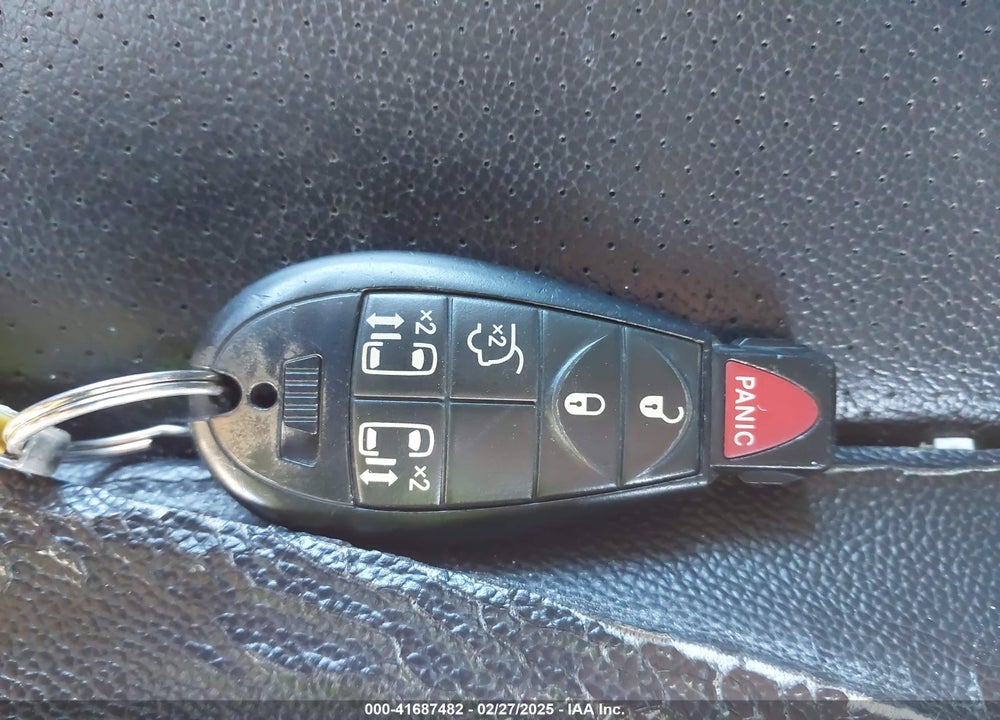 2012 CHRYSLER TOWN & COUNTRY VIN: 2C4RC1BG9CR363292