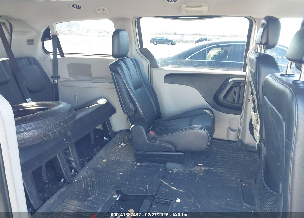 2012 CHRYSLER TOWN & COUNTRY VIN: 2C4RC1BG9CR363292
