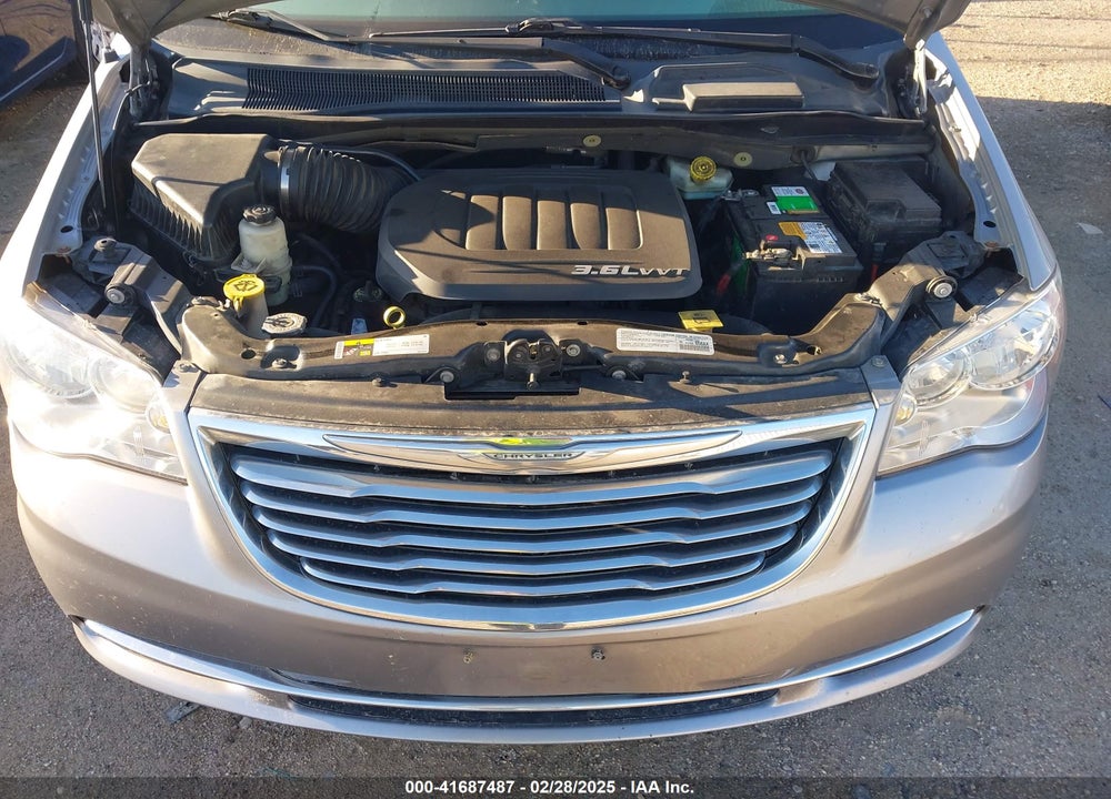2014 CHRYSLER TOWN & COUNTRY TOURING VIN: 2C4RC1BG6ER234378