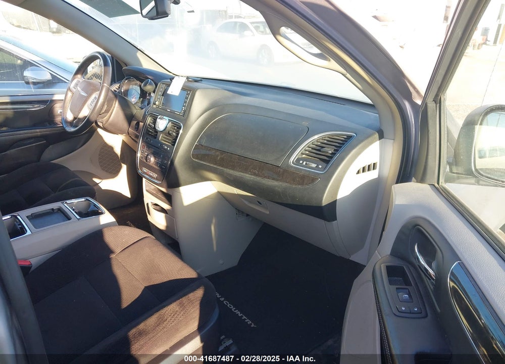 2014 CHRYSLER TOWN & COUNTRY TOURING VIN: 2C4RC1BG6ER234378