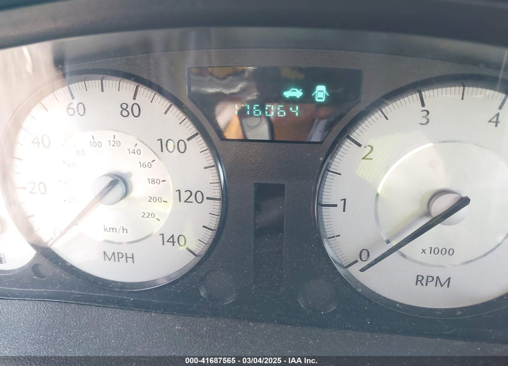 2010 CHRYSLER 300 VIN: 2C3CA4CD4AH148055