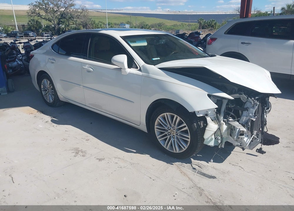 2015 LEXUS ES 350 VIN: JTHBK1GG4F2186505