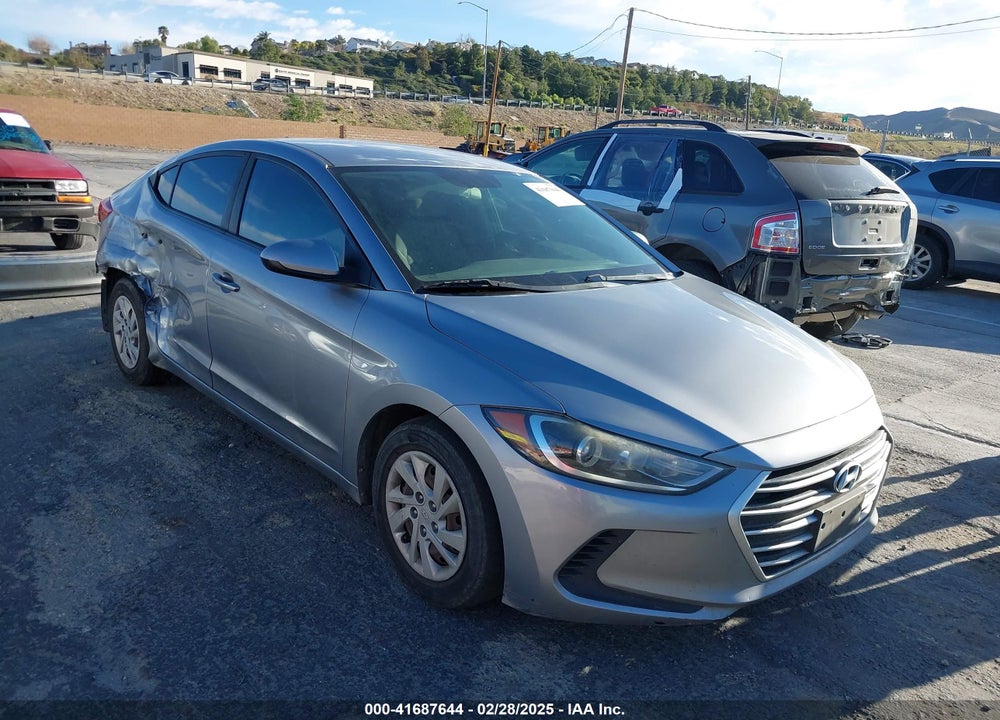 2017 HYUNDAI ELANTRA SE VIN: 5NPD74LF6HH167174