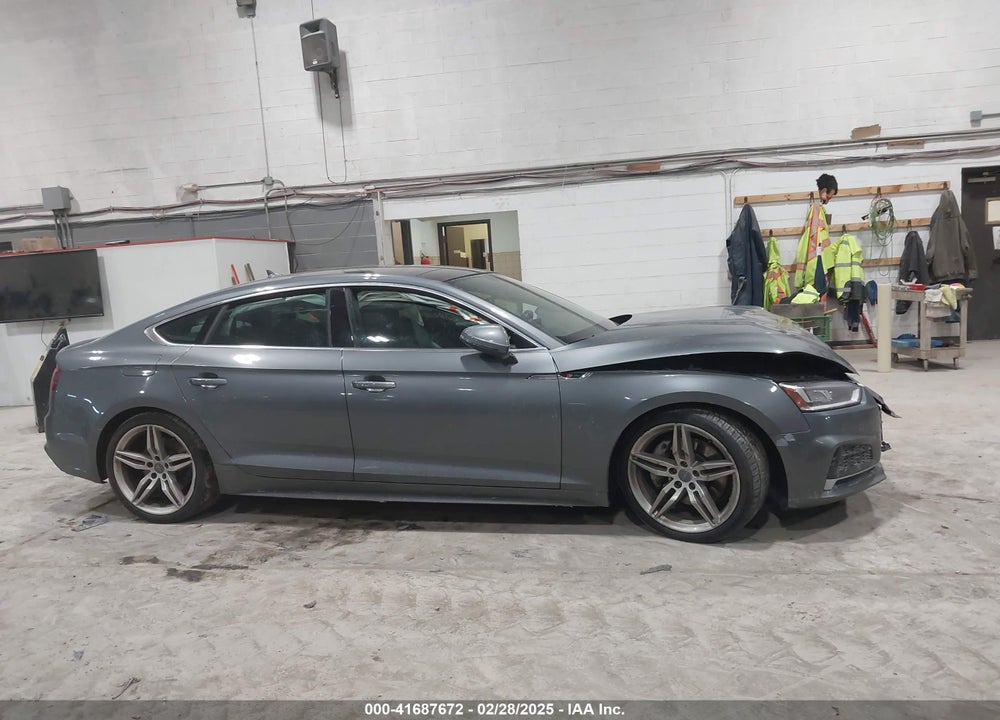 2018 AUDI A5 2.0T PREMIUM VIN: WAUENCF53JA134313