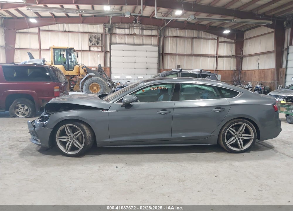 2018 AUDI A5 2.0T PREMIUM VIN: WAUENCF53JA134313