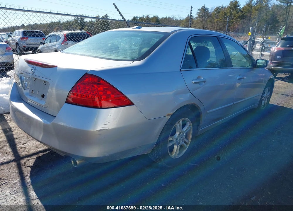 2007 HONDA ACCORD 2.4 EX VIN: 1HGCM56877A060293